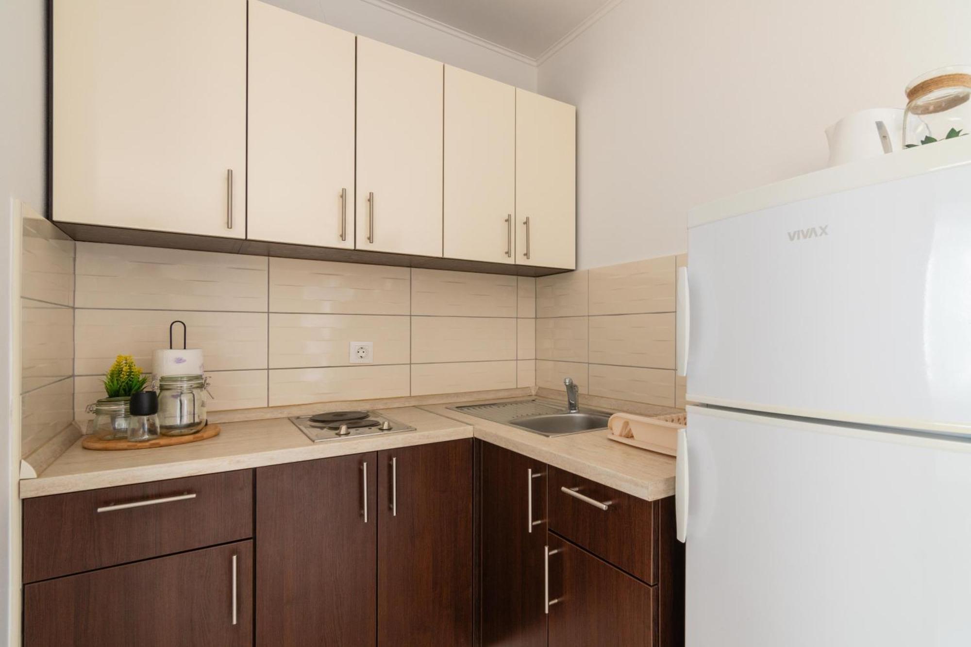 Apartments With A Parking Space Mandre, Pag - 18748 Kolan Exterior foto