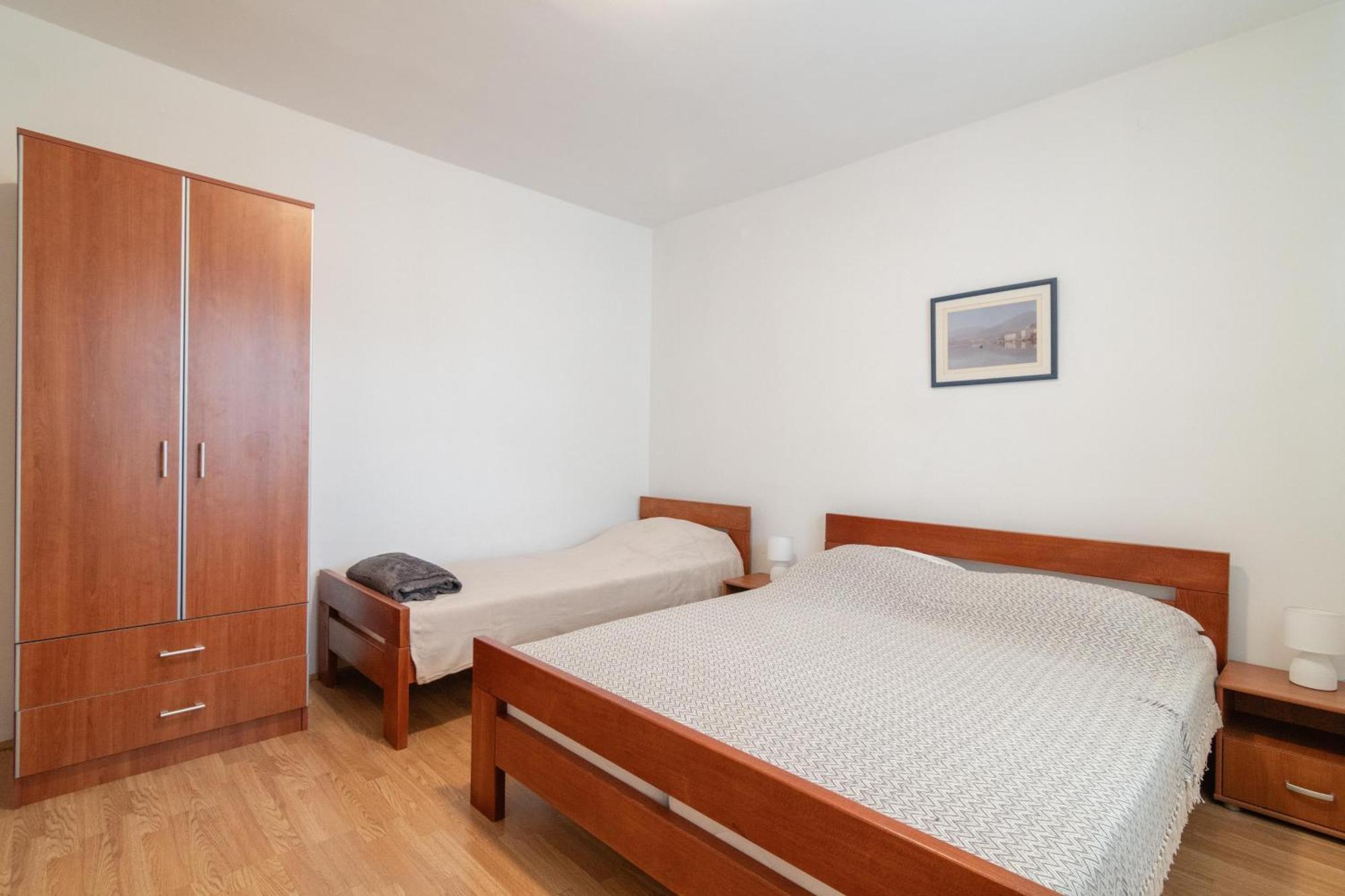 Apartments With A Parking Space Mandre, Pag - 18748 Kolan Exterior foto