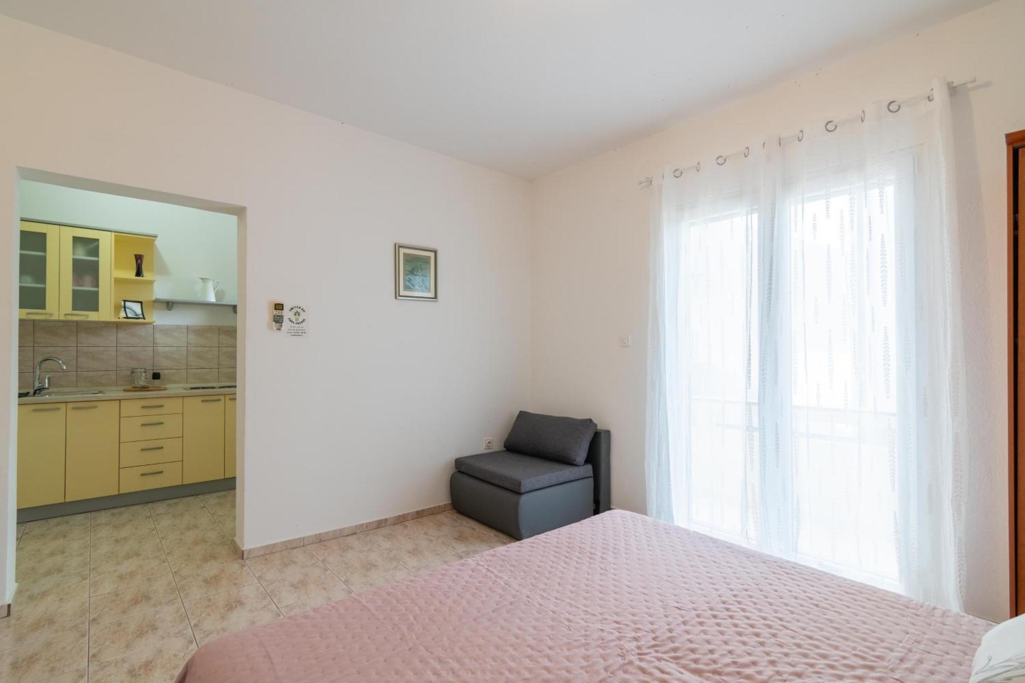 Apartments With A Parking Space Mandre, Pag - 18748 Kolan Zimmer foto